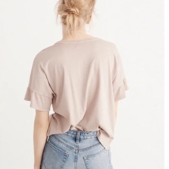 Abercrombie & Fitch Top Short Ruffle Sleeve Crewneck Pullover Boyfriend T-shirt - Picture 8 of 10